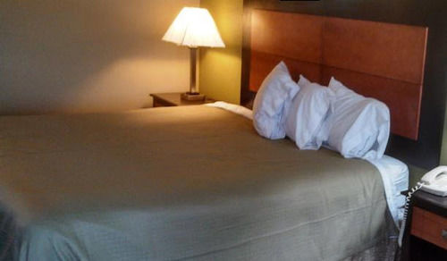 Relax Inn Heth Shell Lake Exterior foto